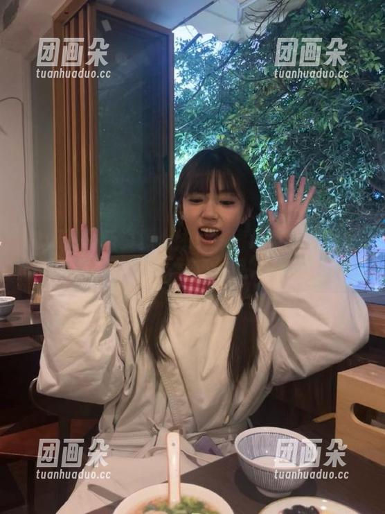 兔玩映画 兔玩映画新资源上线:探索泳装蕾姆和贞德的美丽写真作品.txt