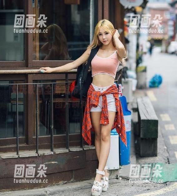 兔玩映画 兔玩映画全新发布:私拍白衬衫JK的唯美图片瞬间记录.txt