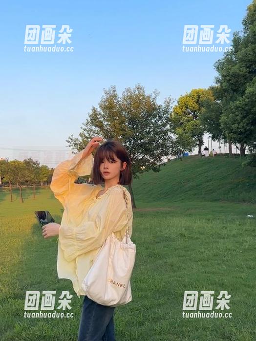 兔玩映画 感受凉爽与美丽,兔玩映画泳池系列诱人套图全面开放下载!.txt