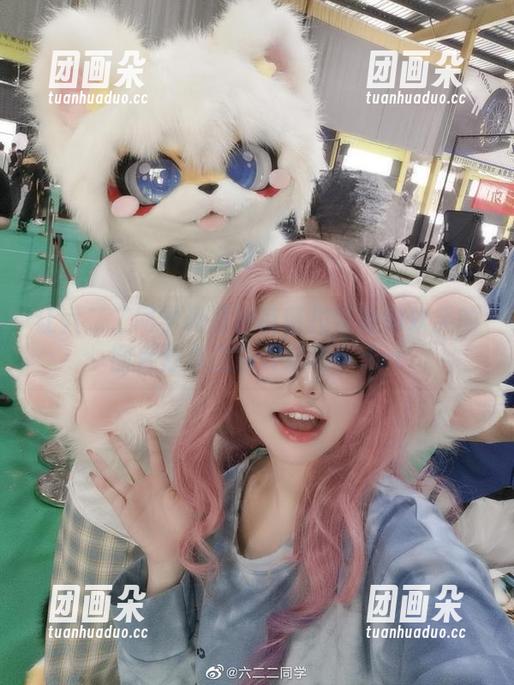 让六二二同学和原神芭芭拉带给你欢笑的图库分享之旅开始吧！.txt