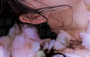初夏女神 – 迷人的双双：裤里丝系列写真图片合集，尽展潮流之美！.txt