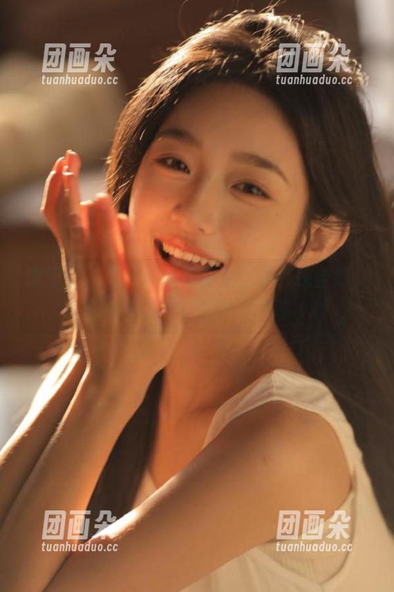 嗲囡囡-周于希 嗲囡囡 - 周于希修女写真艺术在线合集,探索她作品中的情感与故事.txt