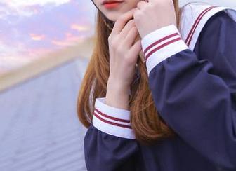 嗲囡囡 – 迷人又不失活泼的夏小秋秋秋双马尾私拍图集，让你每天都想看一遍.txt