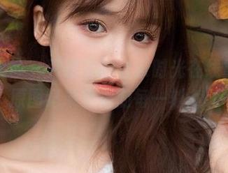 头条女神 – 尹菲菲的快乐时光在线重温，原图记录幸福的每一刻.txt