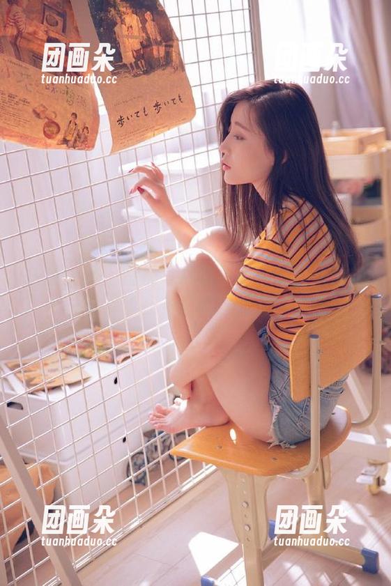 头条女神 - 蔡楠写真集精选：与西域湿娘一同漫步在多彩的异域天地.txt