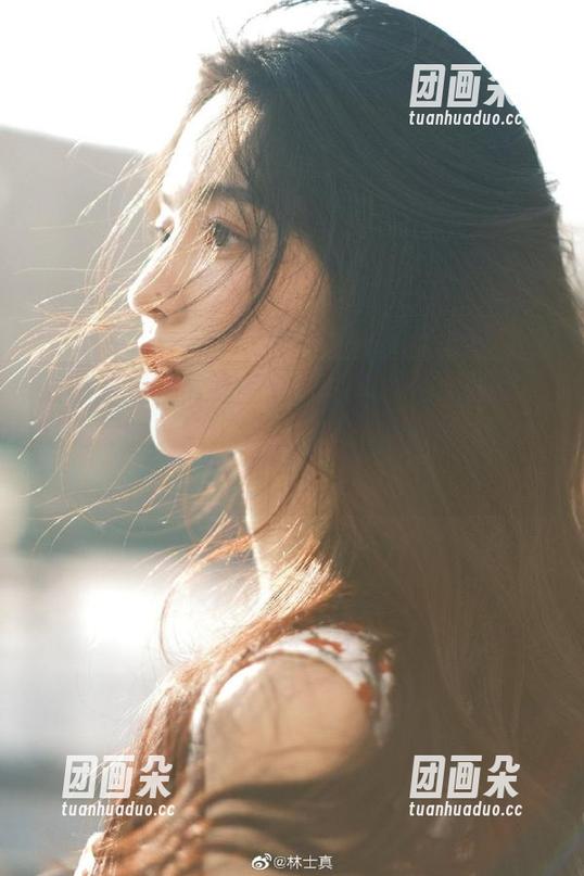 微密圈 - 精致高清壁纸呈现：奶宝妹纸化身为你的新娘，绽放甜美与优雅的完美结合！.txt