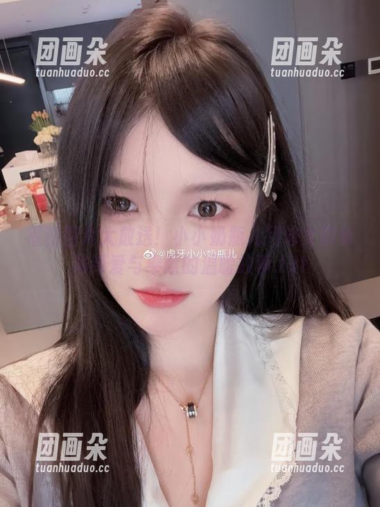 福利图片大放送！小小奶瓶儿用修女形象演绎爱与奉献的温暖故事.txt