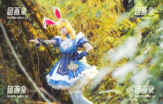 精致的小野妹子w写真集《缘之空（春日野穹）》火热下载中，快来领略绝美风采！.txt