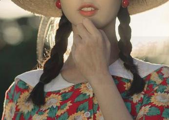 尤果网 – 李莉莉的剧情写真集全新上线，快来下载让你心动的绝美作品！.txt