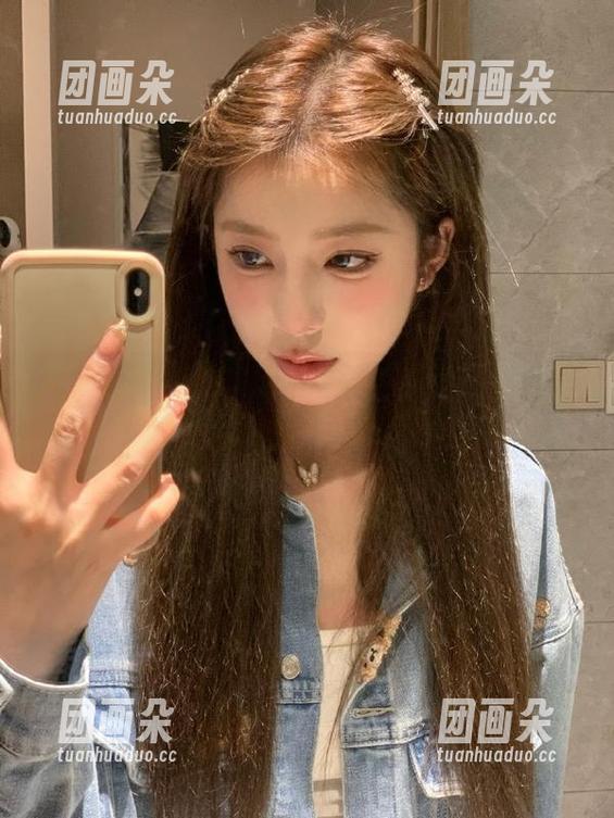 尤果网 - 一起来欣赏球球连衣裙原图合集中的绝美瞬间与个性搭配.txt