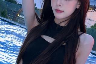 尤果网 – 青树最新写真更新：毛衣风格展现独特的女性魅力与气息.txt