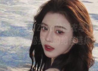 尤蜜荟 – 战姝羽Zina的睡衣写真，轻奢风格尽显，放松身心的绝佳选择！.txt