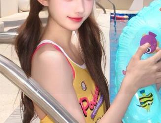 尤蜜荟 – 樱小白baby校园写真图册最新发布：捕捉校园生活的纯真与美好瞬间.txt