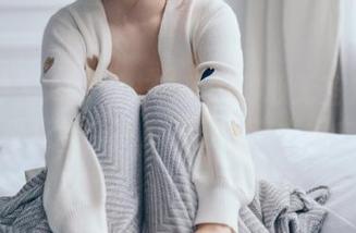 推女神 – Akiki朱若慕的甜心无圣光图包，感受甜美与纯净交融的艺术魅力.txt