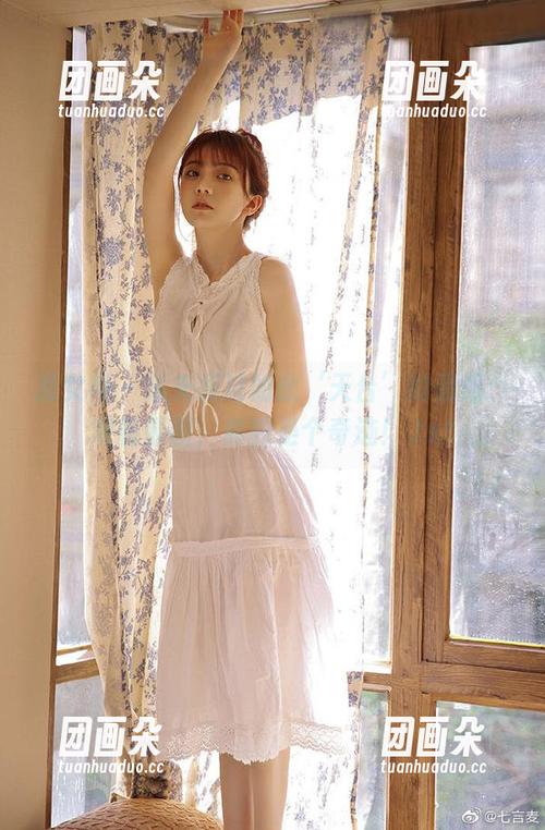 推女神 - 从未见过如此‘天台’的易阳：观看原图，真的是个奇迹！.txt