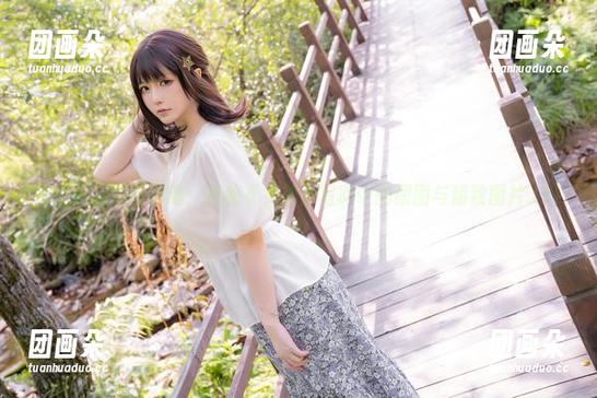 星之迟迟 星之迟迟带你领略:神秘《女神》写真中的原图与精致图片.txt