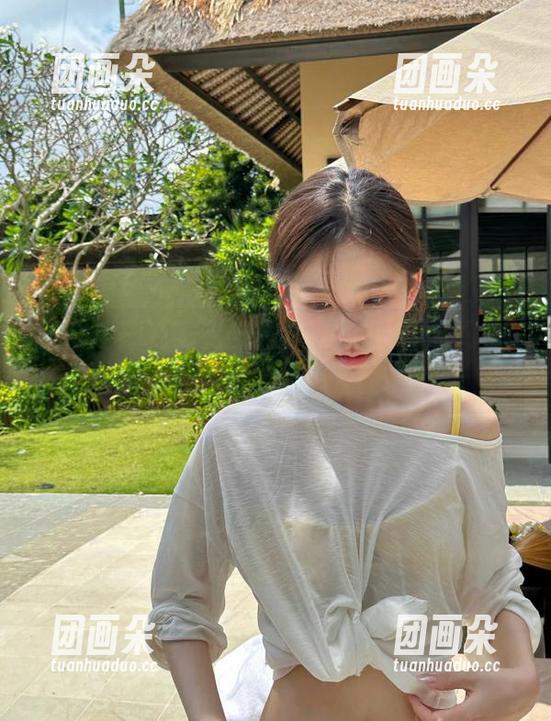 星颜社 - 独家无圣光学姐写真，王俪丁呀图包揭秘青春的另一面.txt