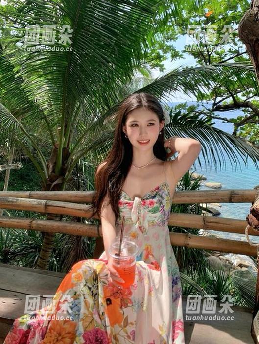 月下摄影-恰恰 月下摄影 - 精致唯美的“恰恰黑色”图包,邂逅属于她的别样风景.txt