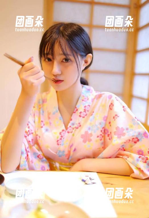 微密圈 - 分享林子喵Lynne微信朋友圈系列-视频图集：生活与艺术的完美交融资源.txt