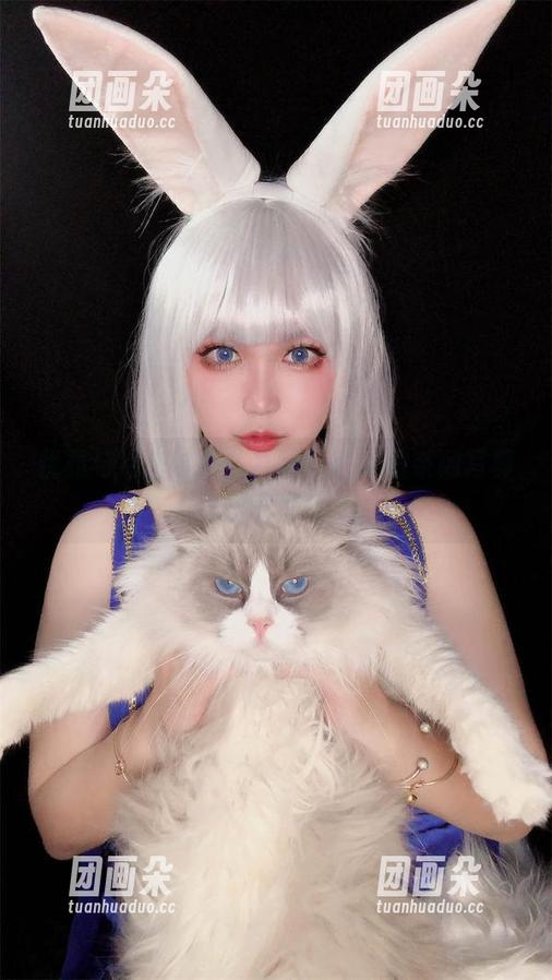 椒妮佐仁 优雅与活力结合,椒妮佐仁牛娘系列写真美图套图推荐.txt