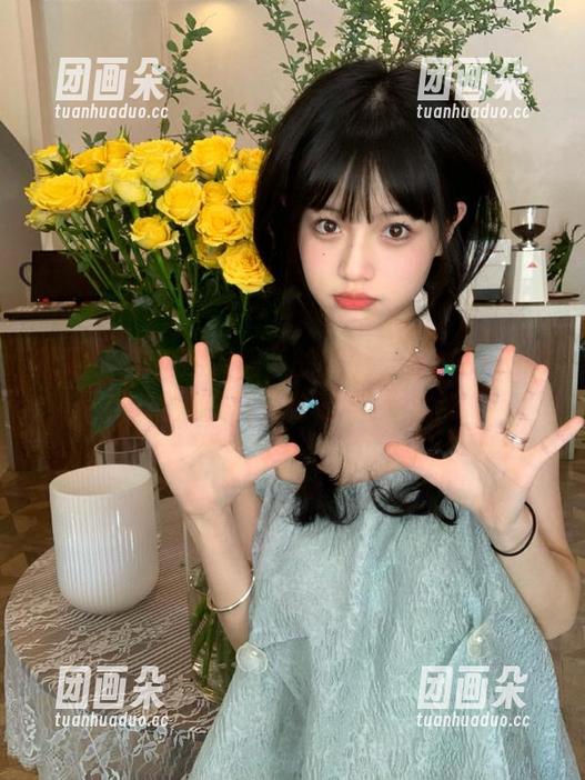 模范学院-NaNa_baby 模范学院 - 在镜头下的美丽:NaNa_baby姐姐作品集分享与感悟.txt