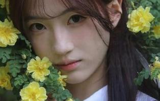 模范学院 – SiByl李思宁修女写真作品合集：用镜头发掘内心深处的宁静.txt