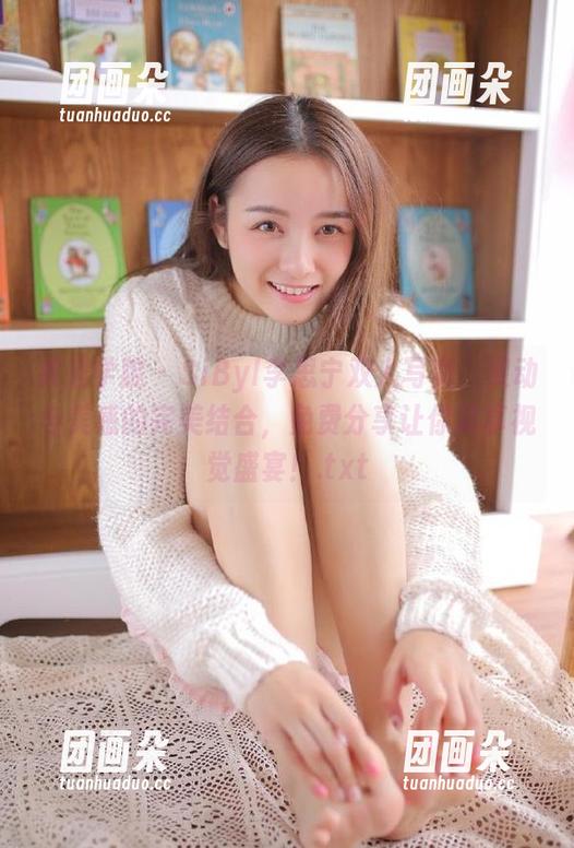 模范学院-SiByl李思宁 模范学院 - SiByl李思宁双人写真,灵动与美感的完美结合,免费分享让你尽享视觉盛宴!.txt