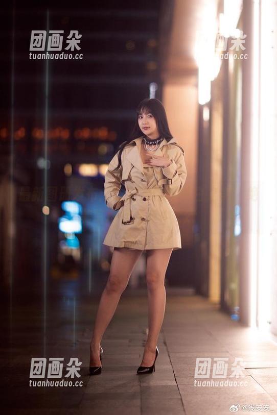浅安安 最新图册发布:浅安安诠释纯白之美,绝美写真尽在其中.txt