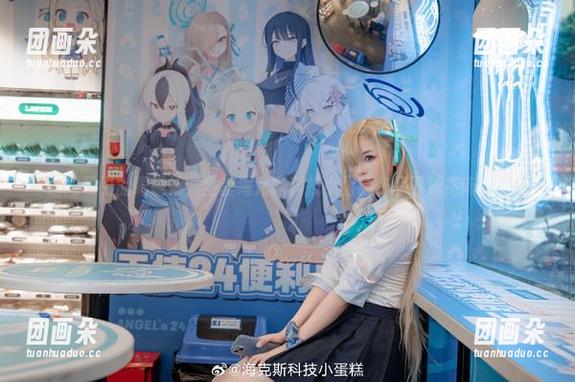 瞬间吸引的眼镜娘，全套海克斯科技小蛋糕作品下载指南！.txt