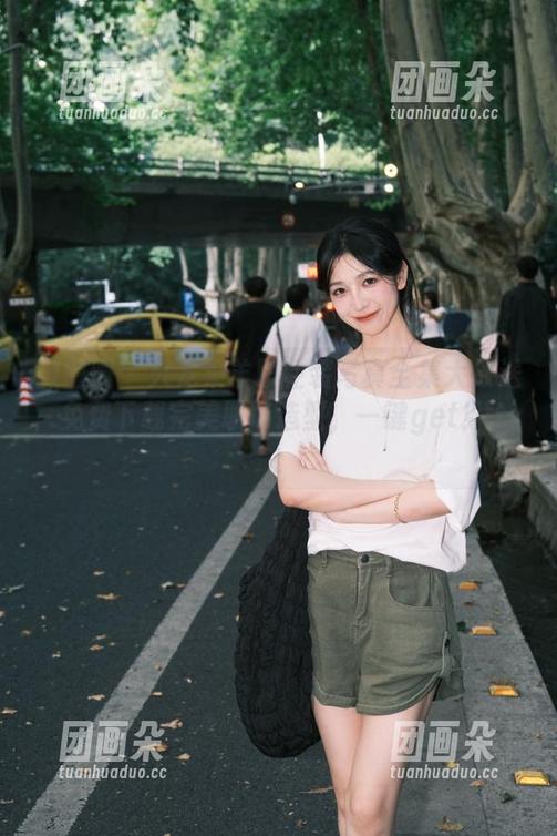 微密圈 - 火龙果羊职业装写真全集大放送，免费下载完美职场造型，一键get！.txt
