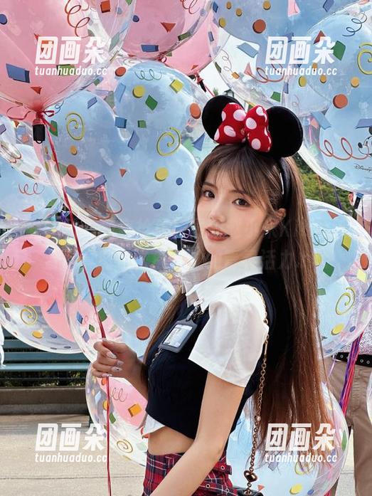爱蜜社 - 独家抢先！最新赵小米Kitty天台写真图包，感受她的青春活力.txt