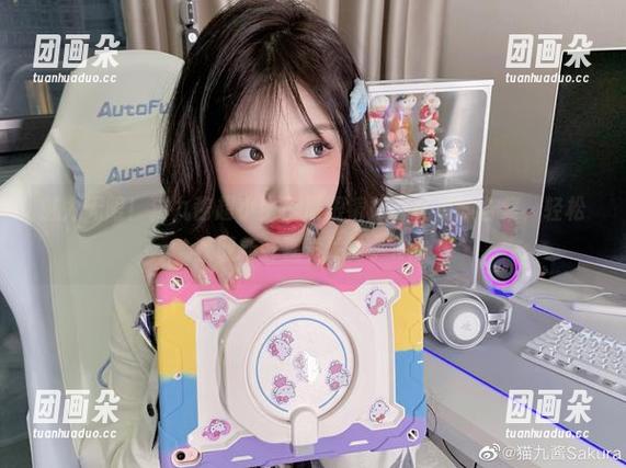 猫九酱 魅力无限!猫九酱超小比基尼眼镜娘写真资源合集,轻松获取新鲜视觉体验。.txt