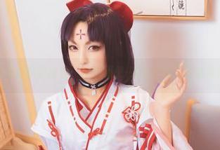 走进神乐坂真东的世界：电子相册-欲望の音写真全集揭秘.txt