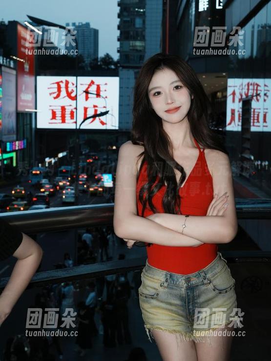 秀人网-LindaLinda 秀人网 - LindaLinda和服作品多元解读:全集中的每一缕文化故事.txt