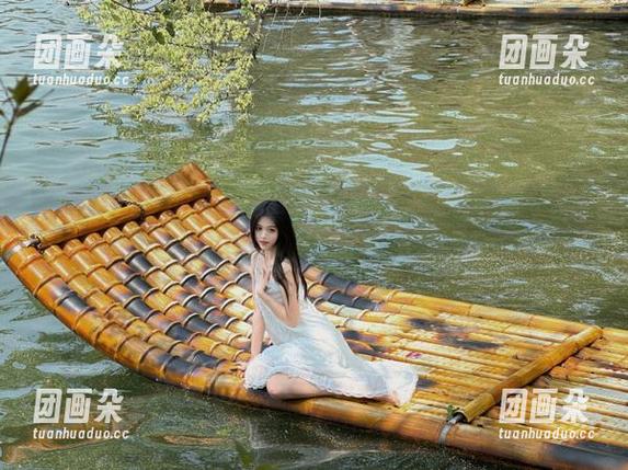 秀人网-Olivia童安琪 秀人网 - Olivia童安琪护士图包全新更新,带你领略职业美学与生活的完美结合.txt