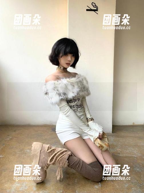 秀人网 - 看唐翩翩的美图，吊带展现完美曲线，下载？还有什么好犹豫的！.txt