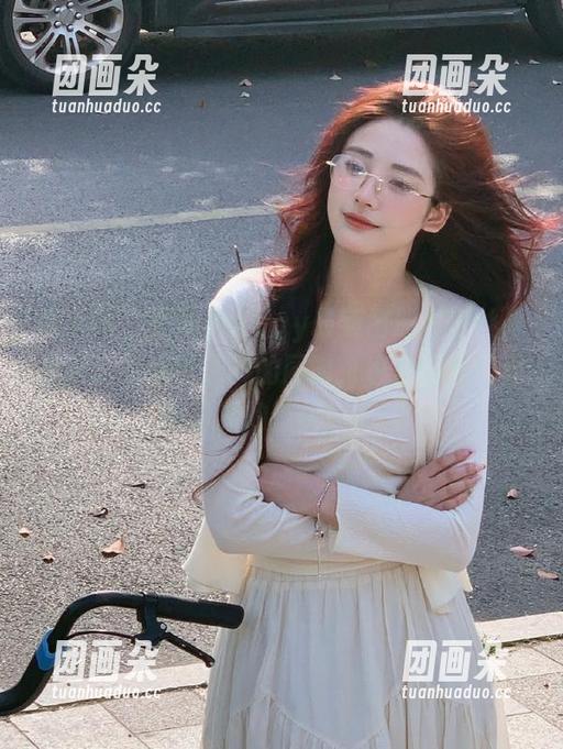 秀人网 - 夏晓Maggy最新图册《肉丝》出炉！笑得肚子疼的同时，也让你对肉丝有了新的理解！.txt