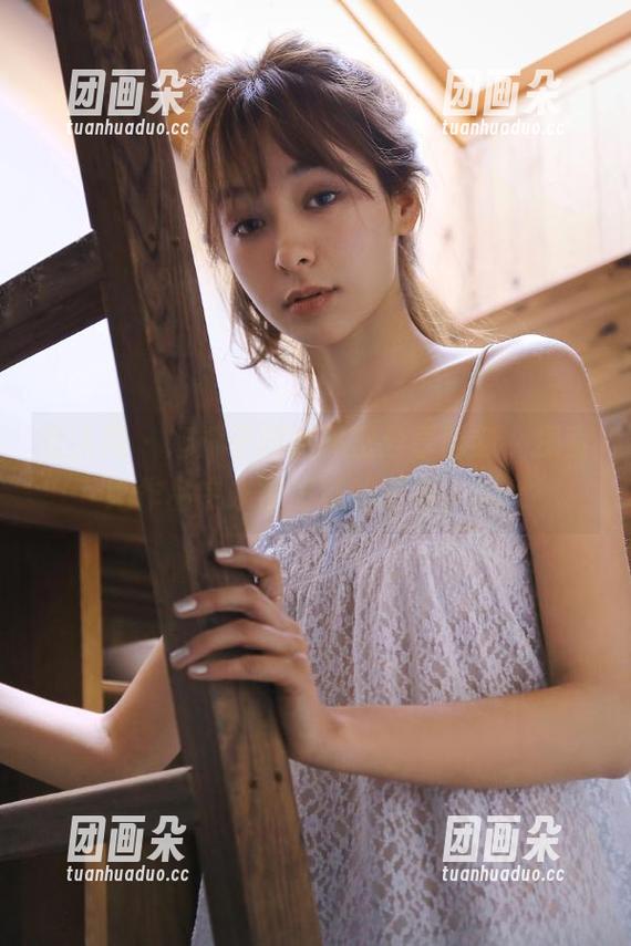秀人网-娜娜子呀 秀人网 - 娜娜子呀的秘密分享时刻,探索她作品中未被发现的深意。.txt