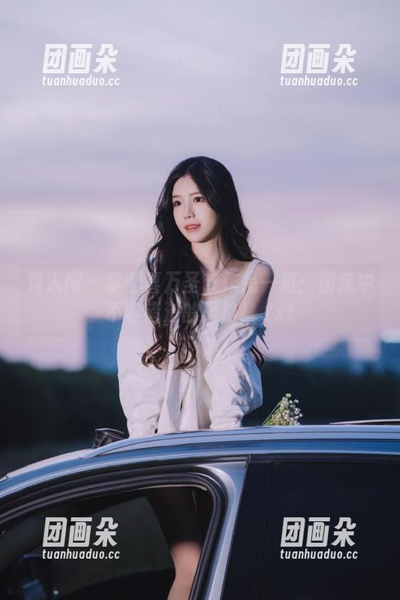秀人网-李七喜 秀人网 - 李七喜万圣节作品一览:图库中不容错过的风格!.txt