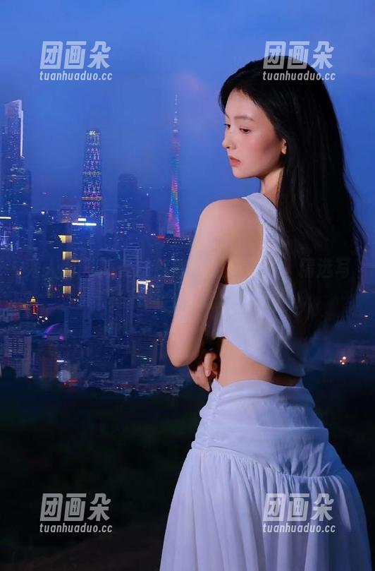 秀人网-林悠悠 秀人网 - 感受林悠悠姐姐的魅力,精选写真套图合集欣赏.txt
