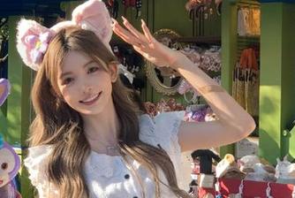 秀人网 – 王馨瑶Yanni短裙写真高清图片盛典，展现无与伦比的青春活力与风范.txt