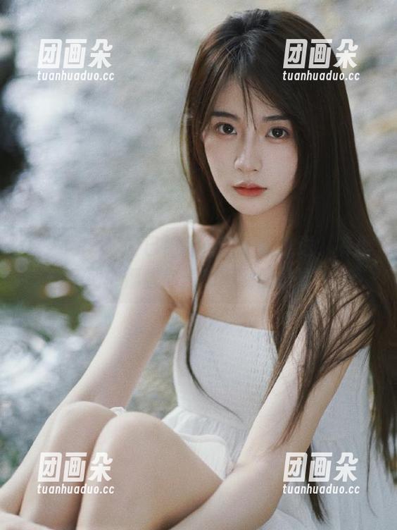 秀人网 - 盼盼已鸠高清壁纸大放送，裤里丝系列中那些你意想不到的惊喜.txt