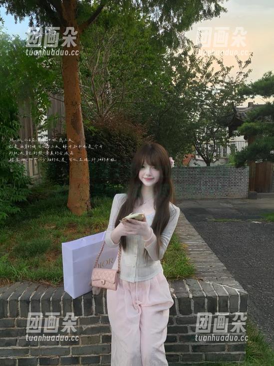 秀人网-蕾蕾醒了没 秀人网 - 蕾蕾醒了没修女的艺术瞬间:唯美高清美图唤起无尽遐想.txt