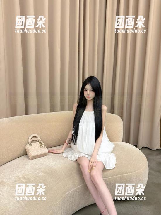 稚乖画册 - 赤西夜夜私拍写真解析：竟泳作品背后的真实故事.txt