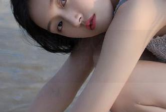 紧急企划 – 见希w双人写真套图合集：两个人的甜蜜瞬间，记录温馨与欢笑.txt