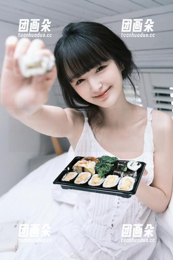 花漾show-果儿Victoria 花漾show - 果儿Victoria为你带来户外写真作品,尽情分享自然的浪漫与奇迹!.txt
