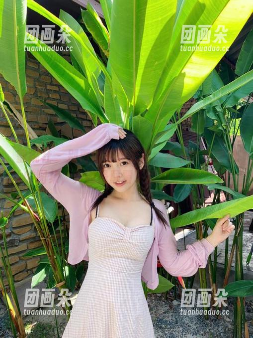 蜜桃社 - 别再说写真无趣，看看铃木姐姐的图集，真的是颠覆了我的三观！.txt