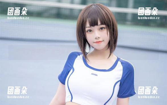 高清套图特辑：蜜汁猫裘与妹妹共谱青春旋律的唯美瞬间.txt