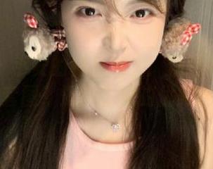 袜啵啵 – 小安的神秘魅力：精选部分戴面纱写真套图，沉醉于她的优雅世界.txt