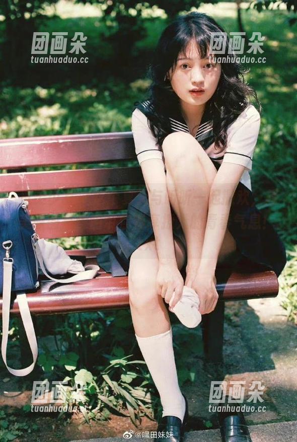 觅芙少女-昕昕 觅芙少女 - 这个夏天与昕昕一起撒欢,超美原图与套图带你畅享撩人的青春气息!.txt